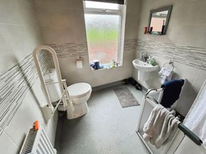 Wet room- click for photo gallery